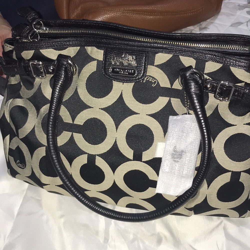 Coach shoulder bag